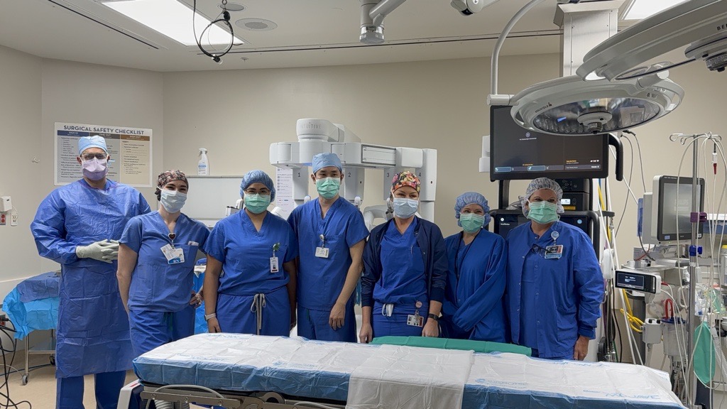 da Vinci robotic surgery team